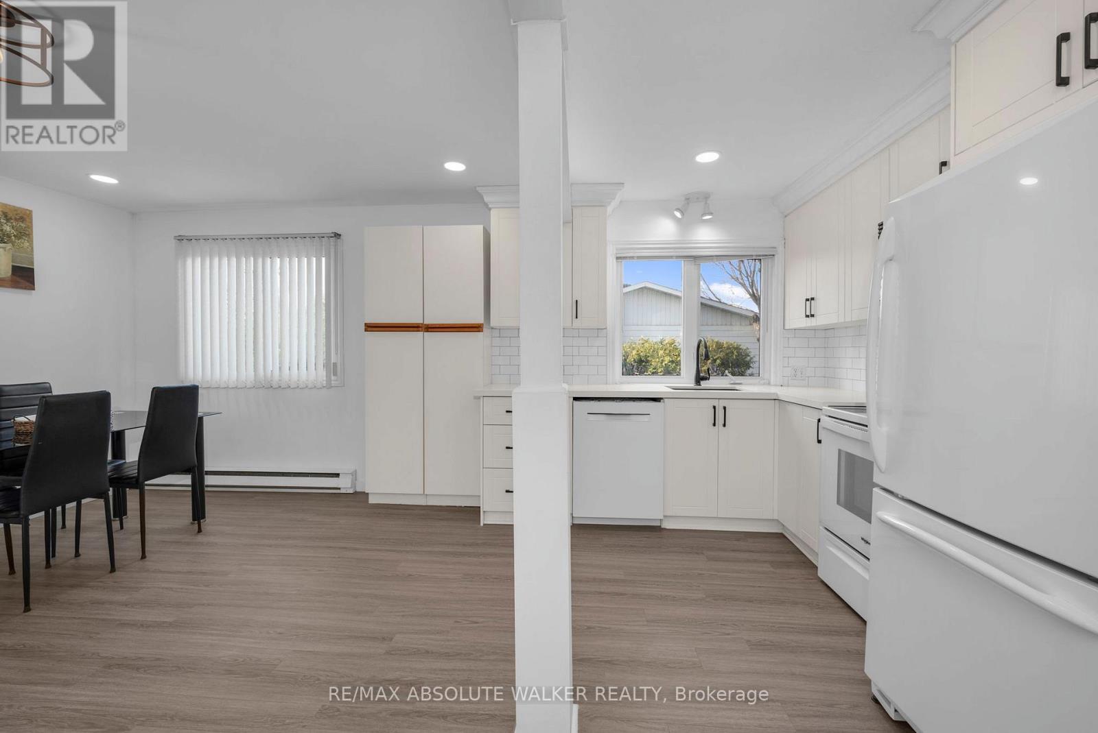 1290 ST. JEAN STREET — photo 9