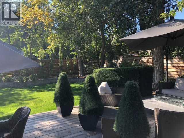 3905 Edison Crescent SW — photo 46