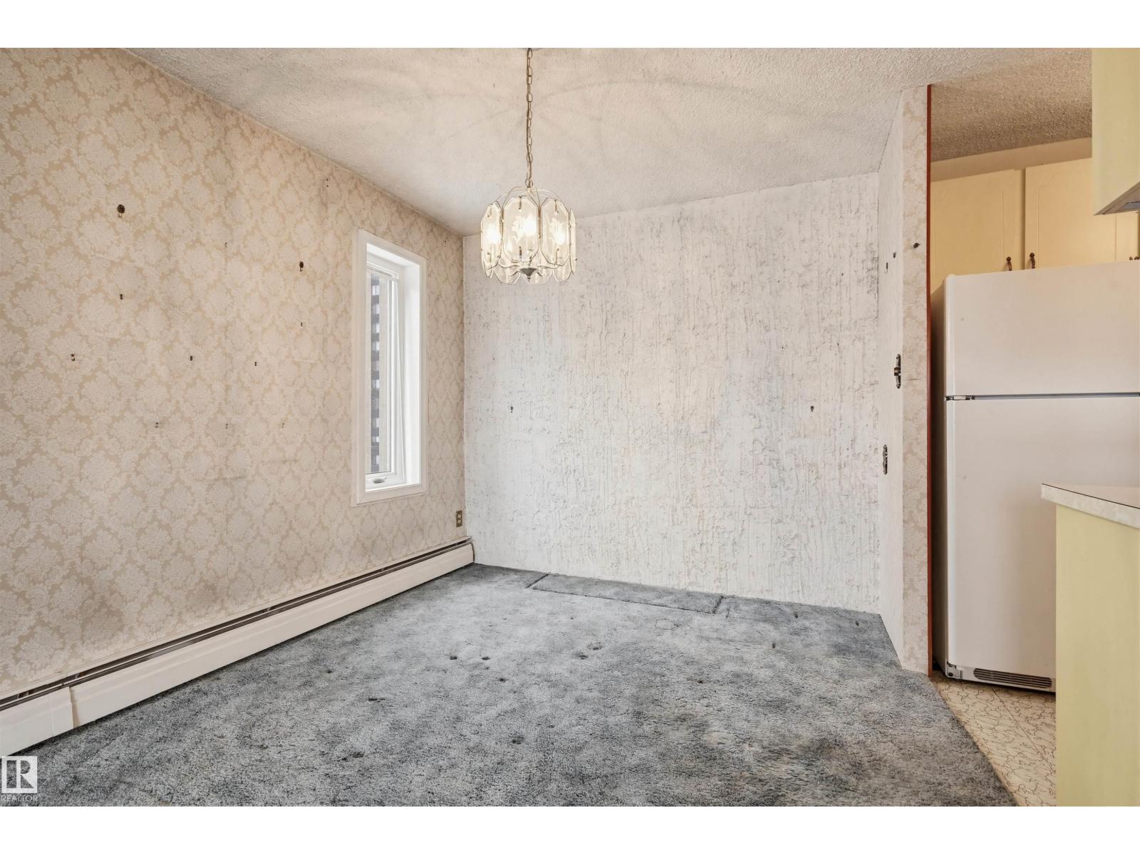 #701 10135 116 ST NW NW, Edmonton