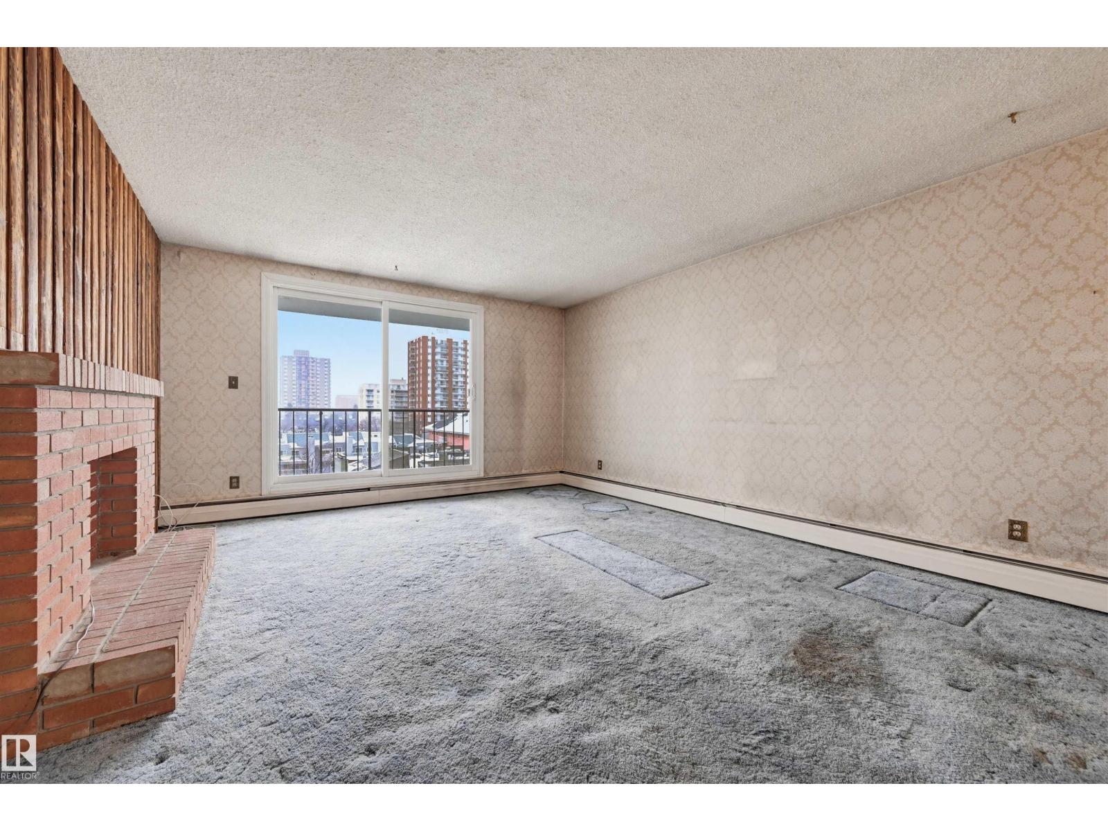 #701 10135 116 ST NW NW, Edmonton