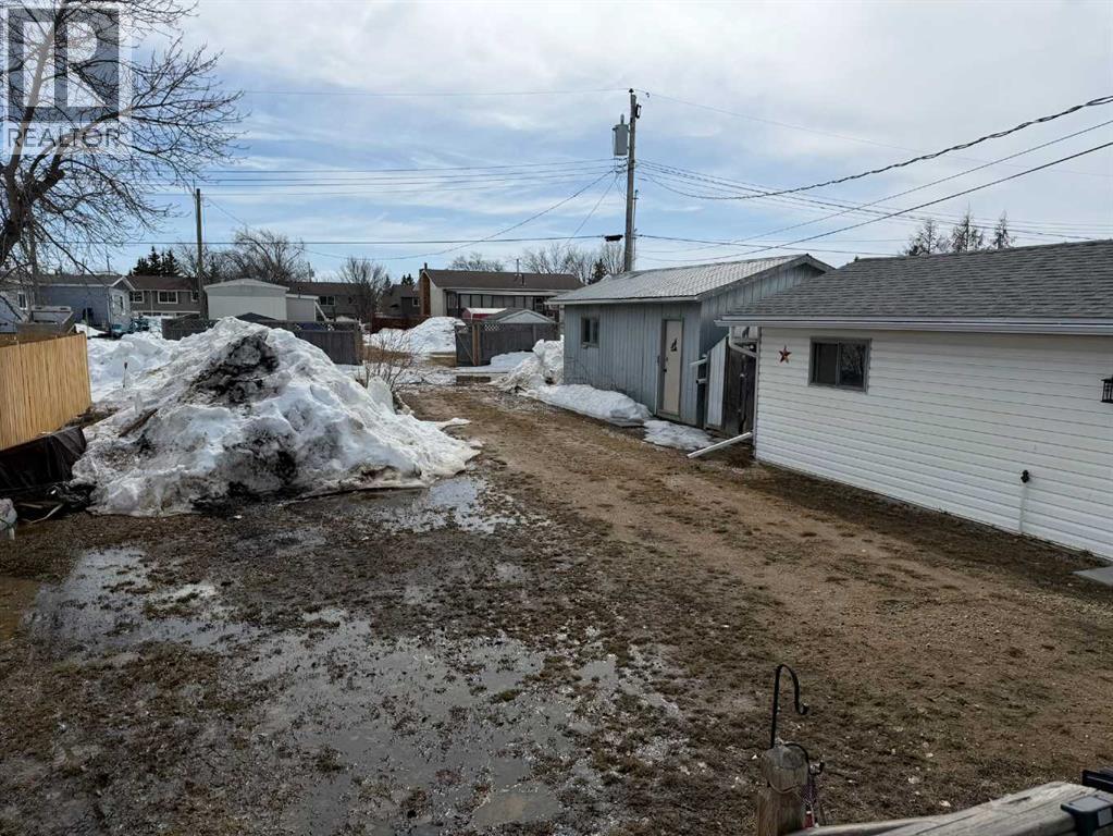 Back ally access, garage, shed, shop + RV/boat parking