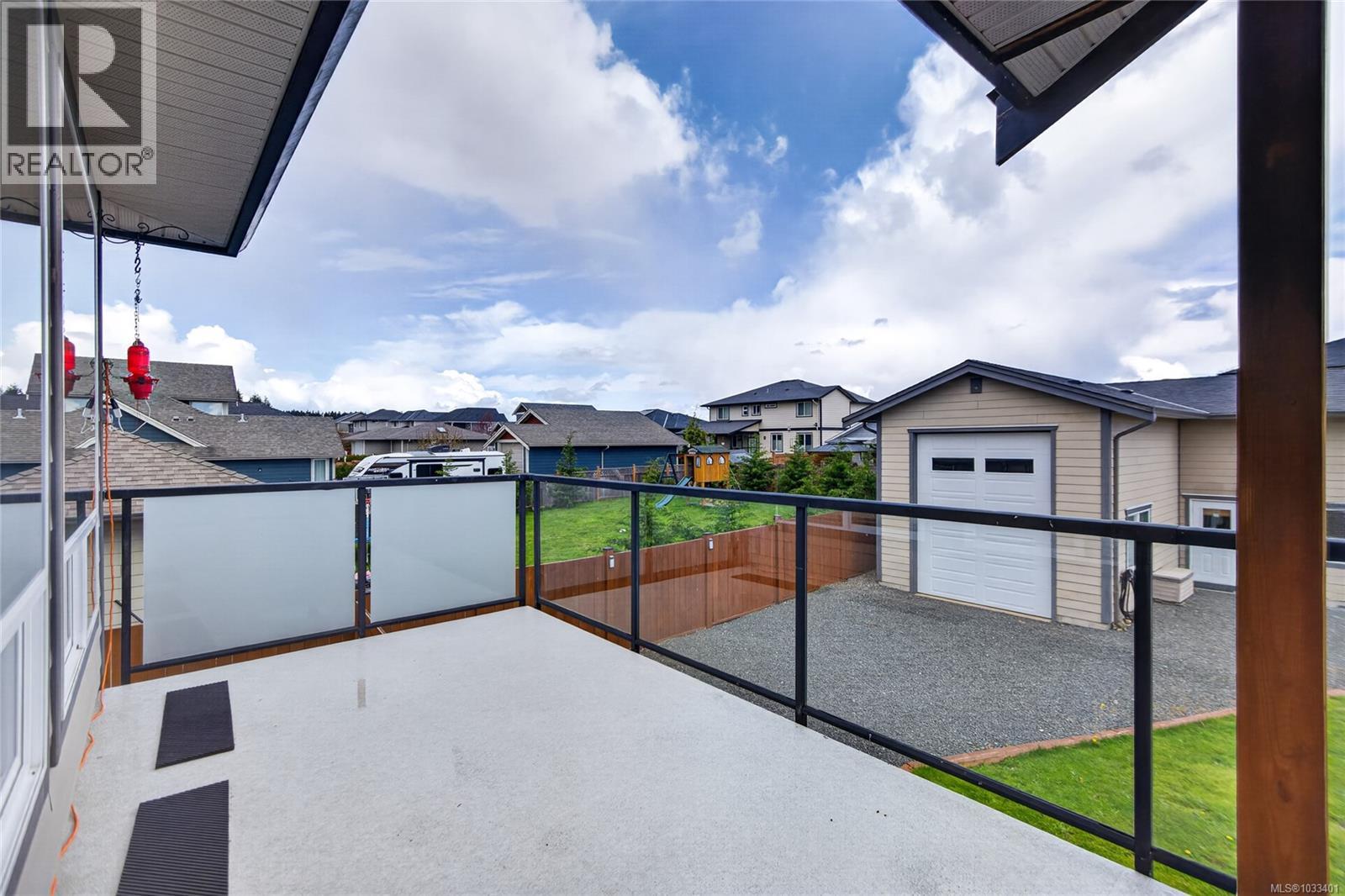 726 Cameleon Dr - 32