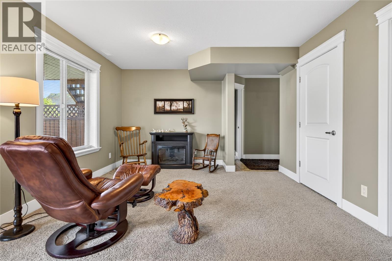 726 Cameleon Dr - 38