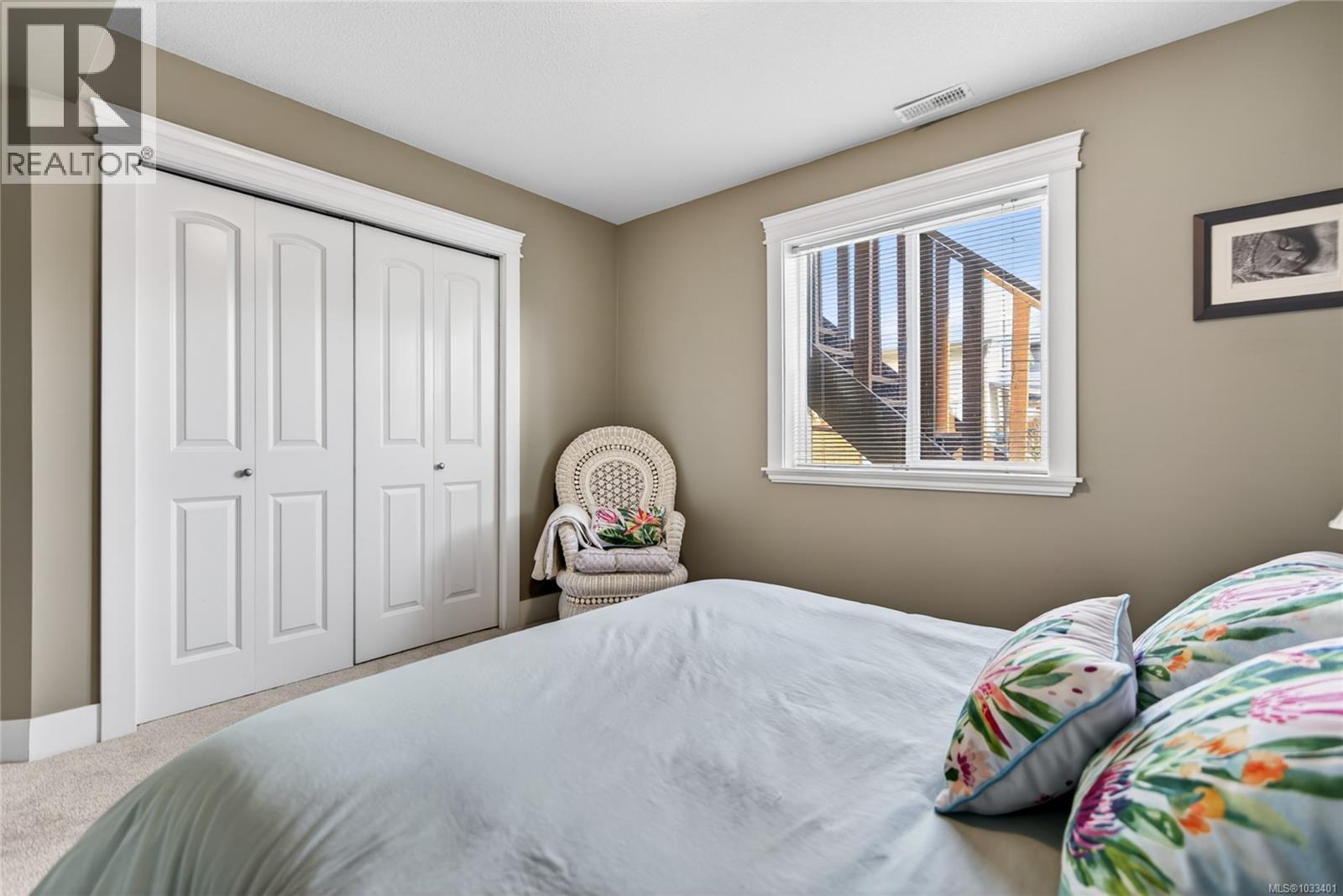 726 Cameleon Dr - 47