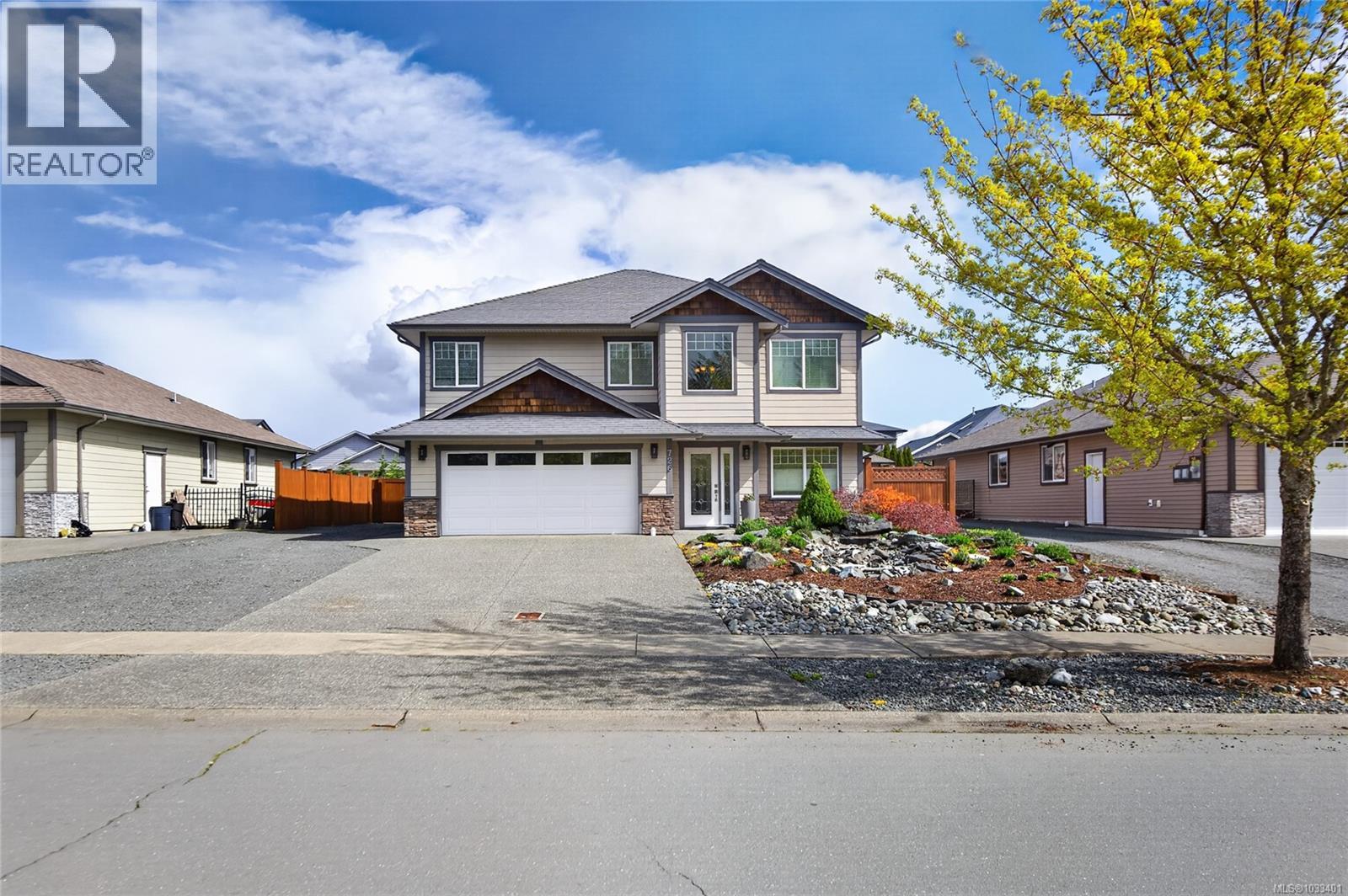 726 Cameleon Dr - 52