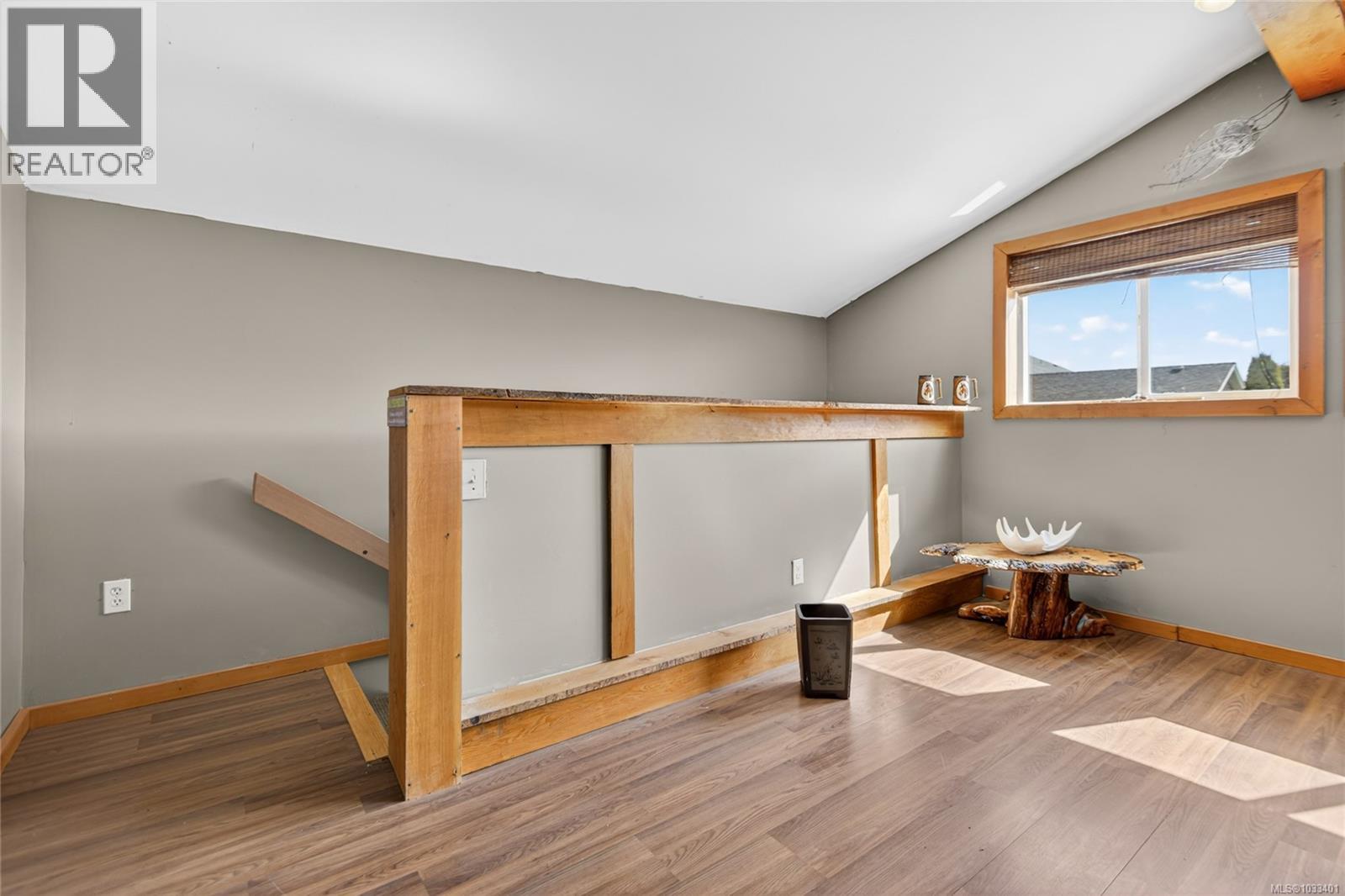 726 Cameleon Dr - 79