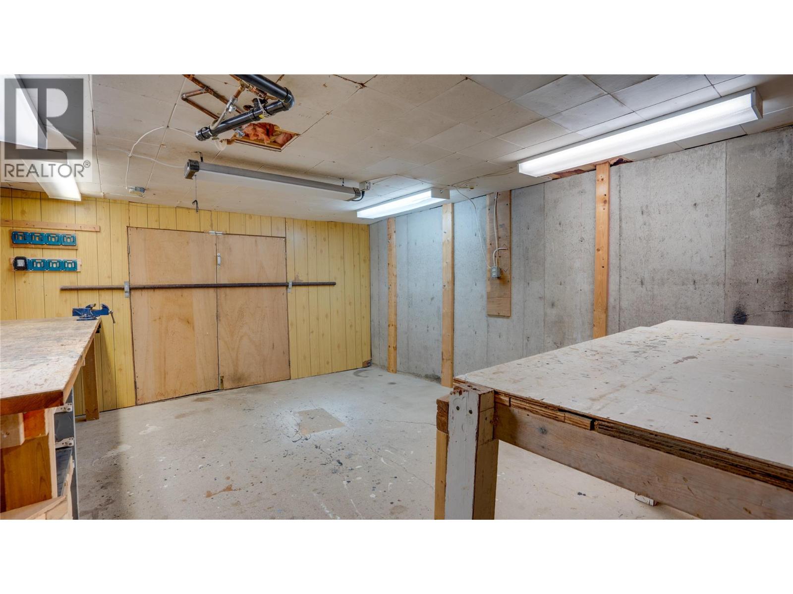 7595 Klinger Road - 39