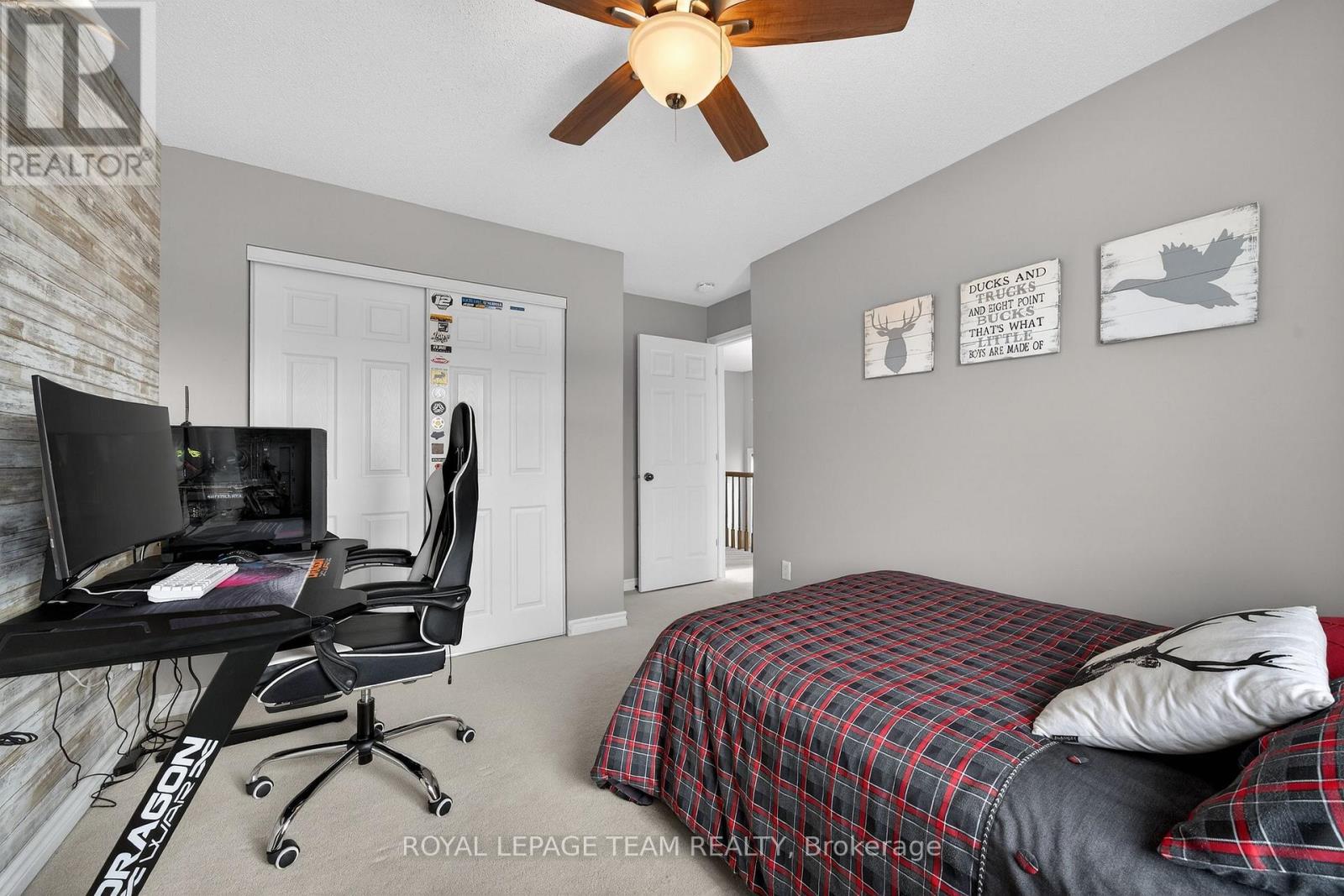 336 GLENBRAE AVENUE - 31