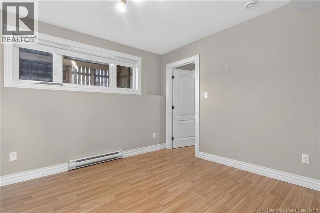87 Fidele Court - 32