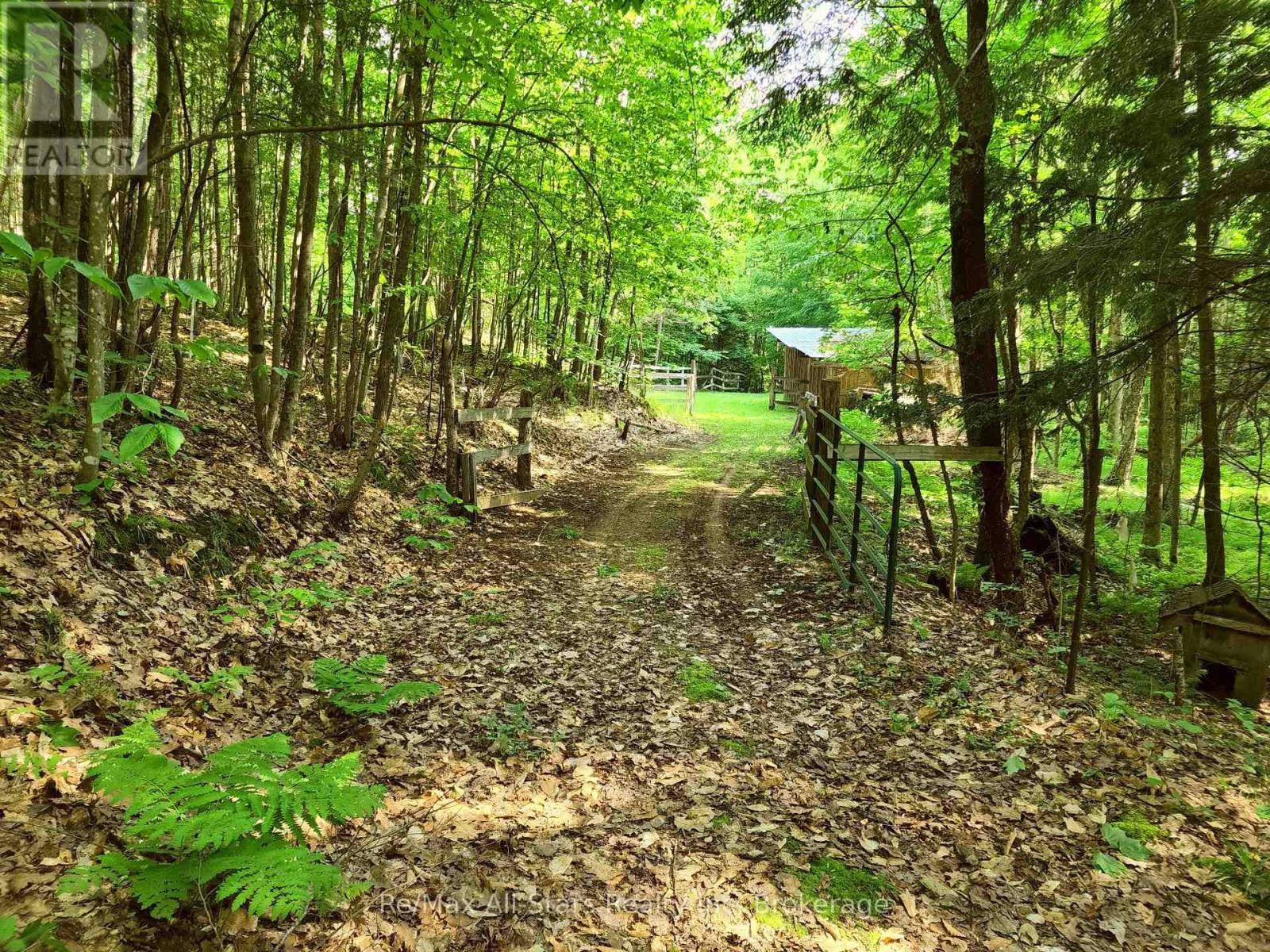 1386 SOUTH PORTAGE ROAD - 28