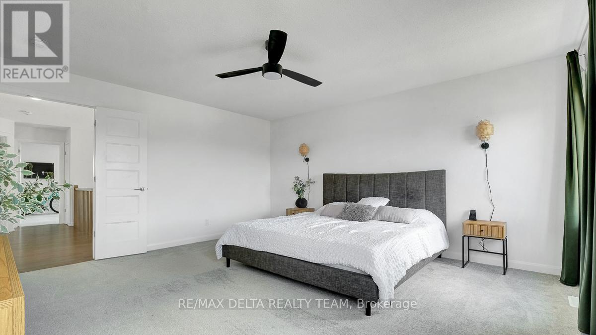 1269 DIAMOND STREET — photo 36