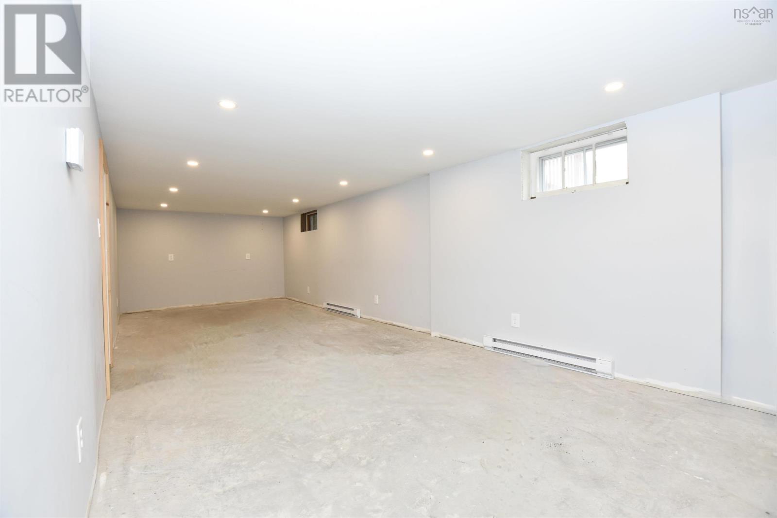 6 Pembrooke Street — photo 25