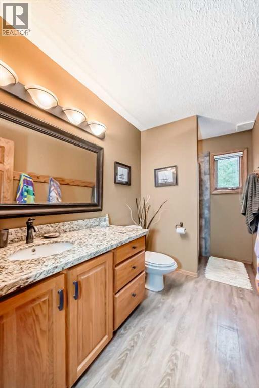 Main floor bath