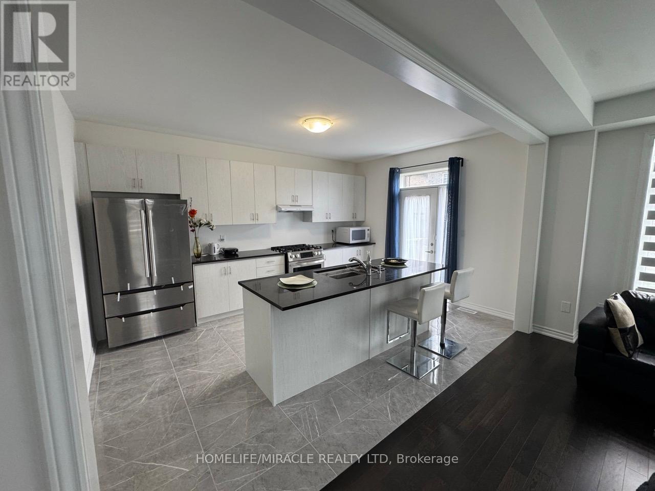 10 FERGUSON STREET — photo 12