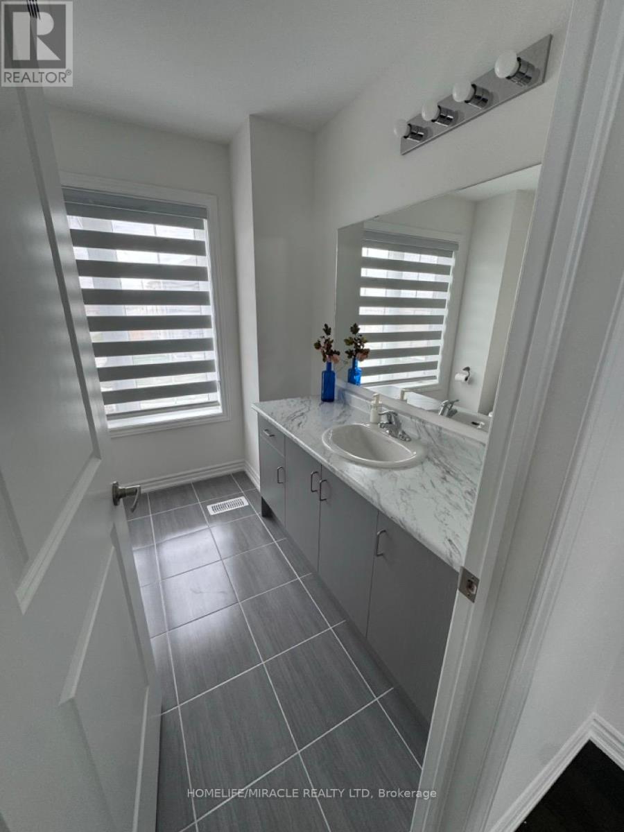 10 FERGUSON STREET — photo 23