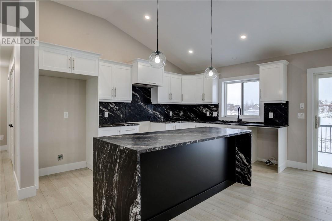 837 Moonrock Avenue, Sudbury, Ontario, P3E5Z5 — Photo 5