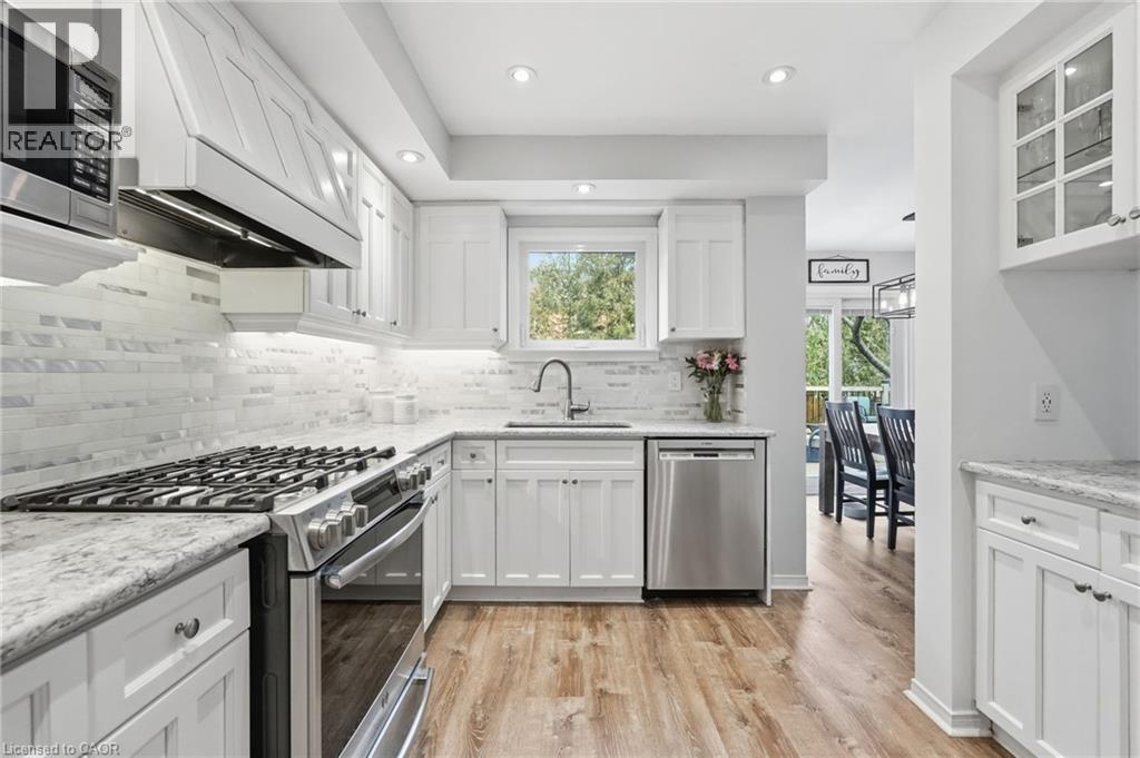 2493 NEWPORT Street, Burlington, Ontario, L7M3X7 — Photo 15