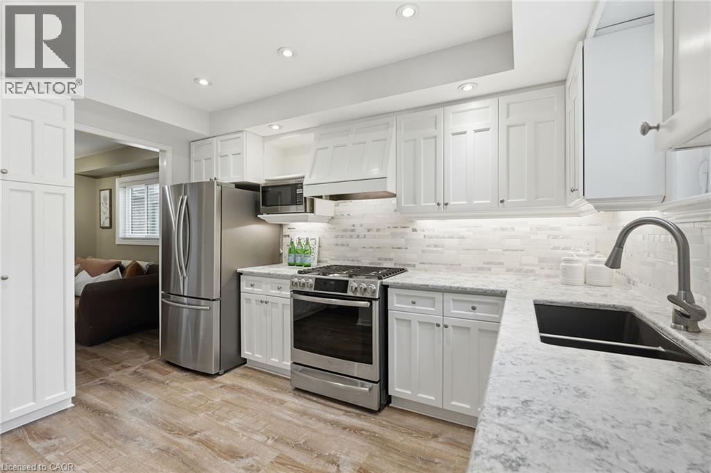 2493 NEWPORT Street, Burlington, Ontario, L7M3X7 — Photo 18
