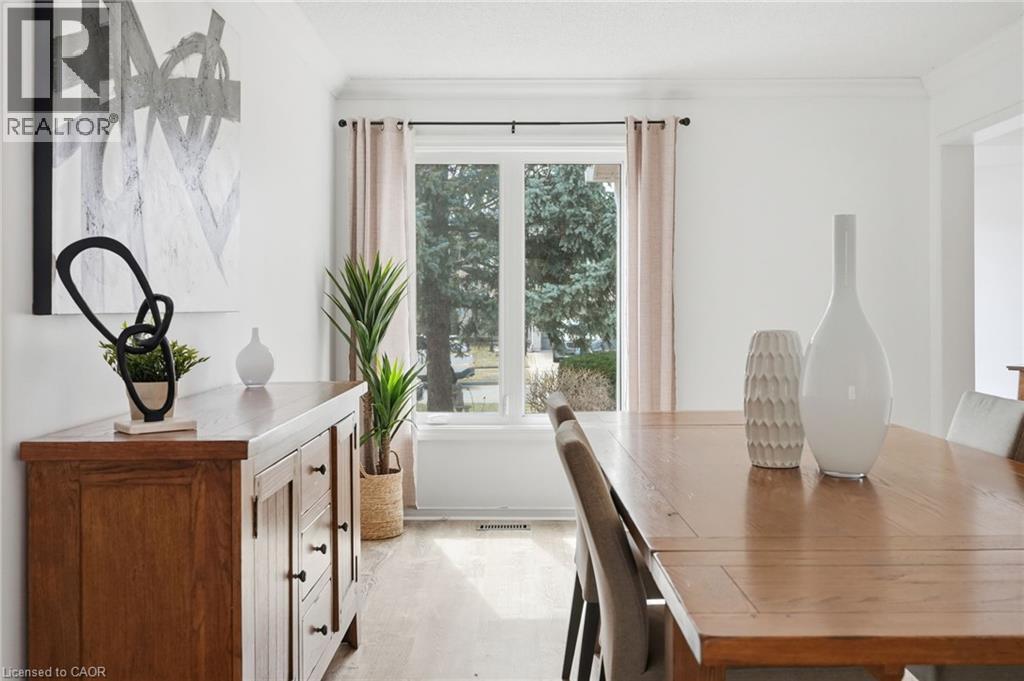 2493 NEWPORT Street, Burlington, Ontario, L7M3X7 — Photo 7
