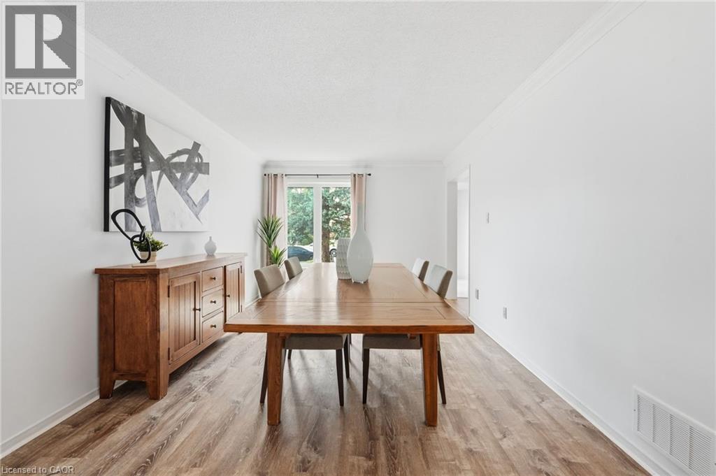 2493 NEWPORT Street, Burlington, Ontario, L7M3X7 — Photo 6