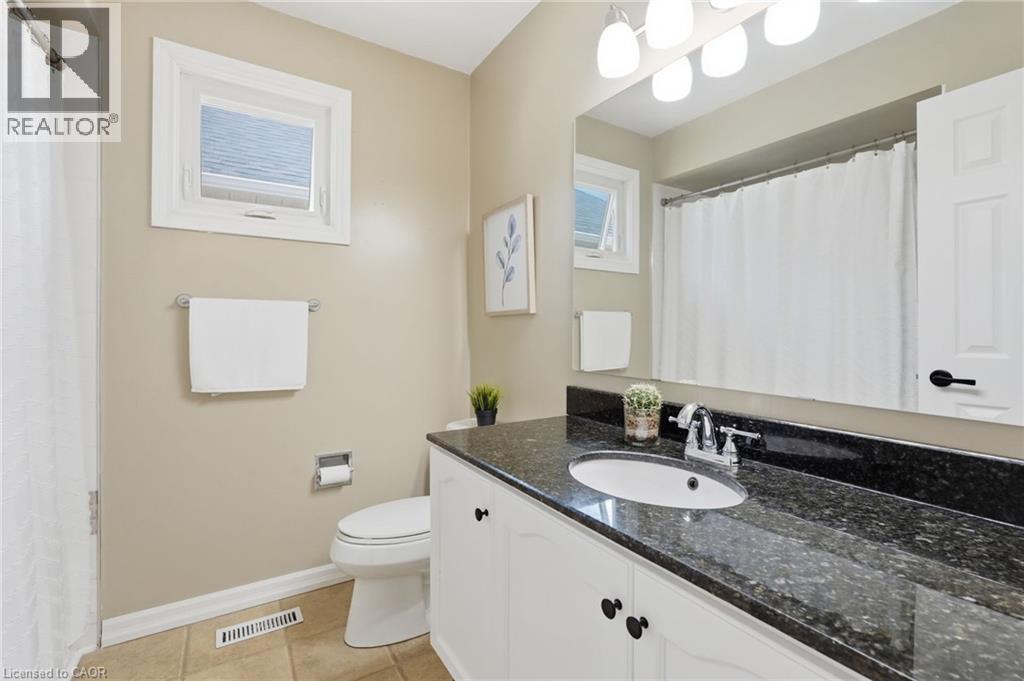 2493 NEWPORT Street, Burlington, Ontario, L7M3X7 — Photo 36