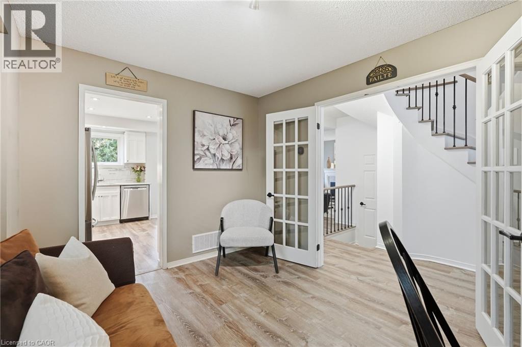 2493 NEWPORT Street, Burlington, Ontario, L7M3X7 — Photo 21