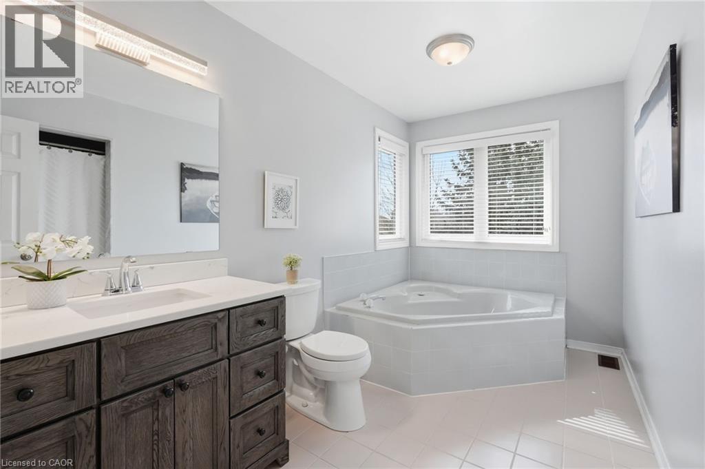 2493 NEWPORT Street, Burlington, Ontario, L7M3X7 — Photo 27