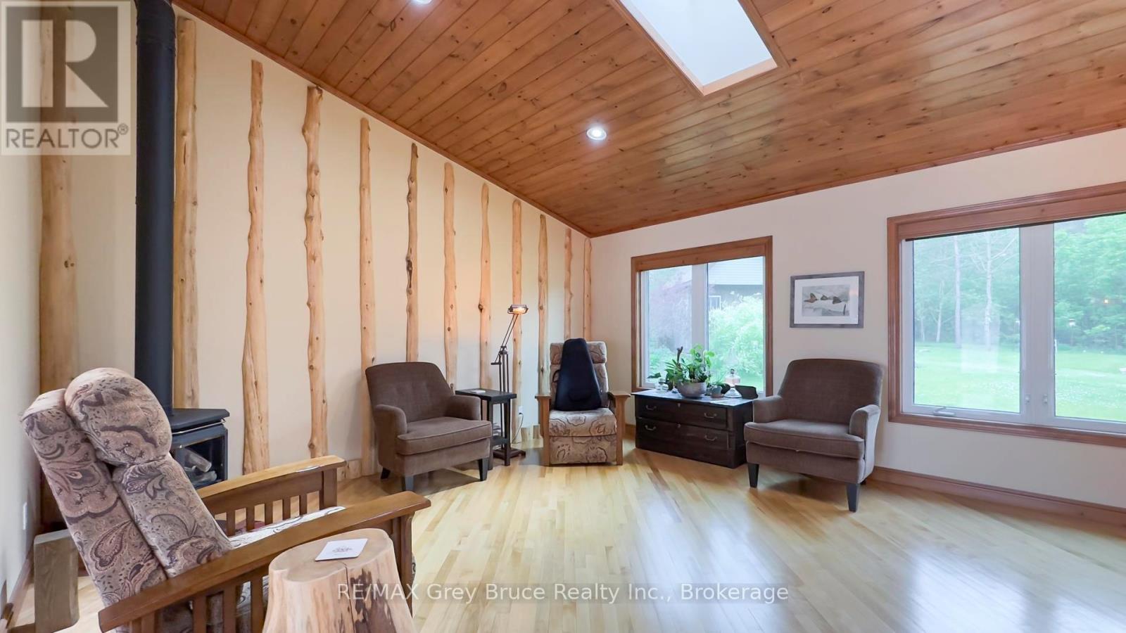 236 BRUCE STREET - 11