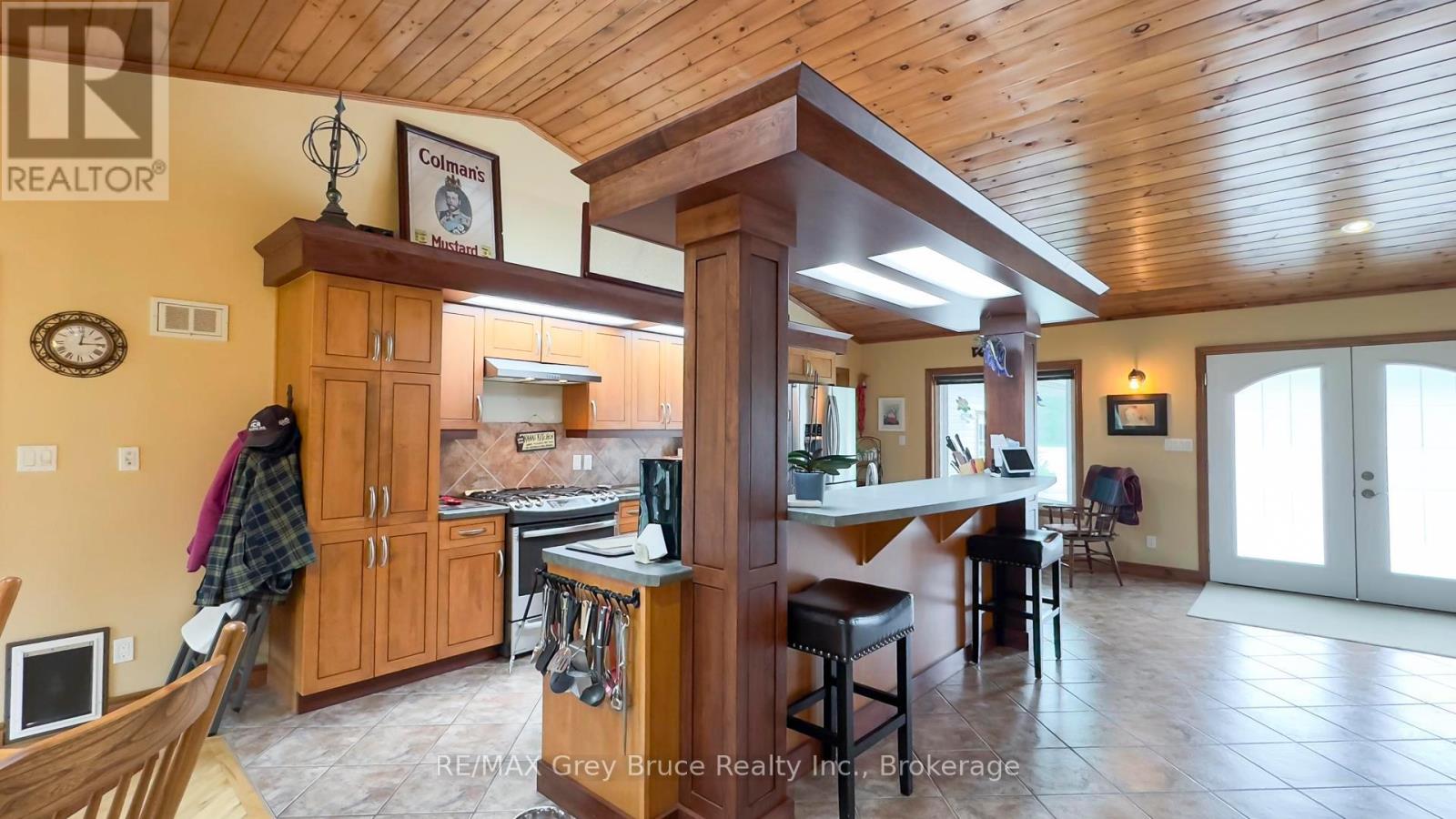 236 BRUCE STREET - 7