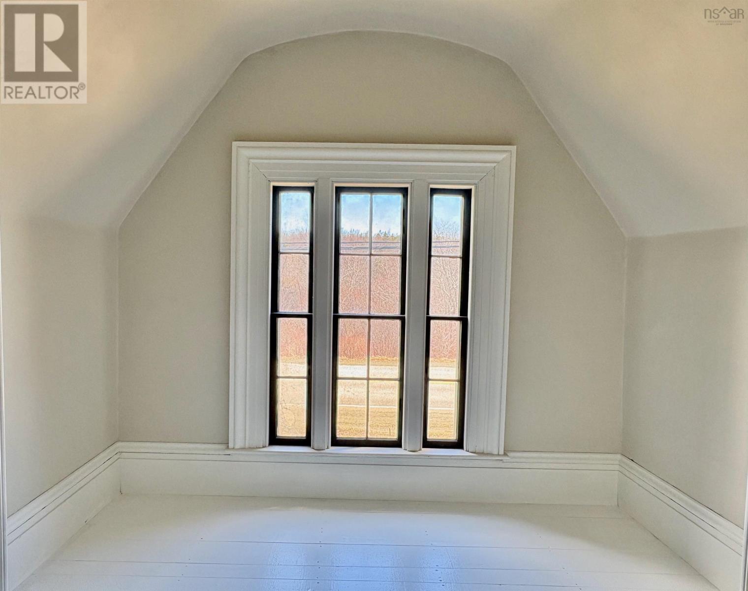 Property 21 of 30 of 927 Highway 334