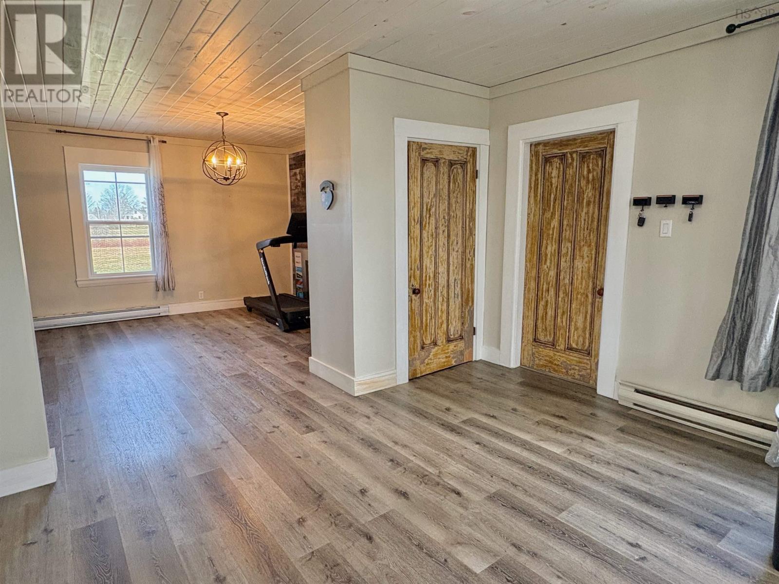 Property 7 of 30 of 927 Highway 334