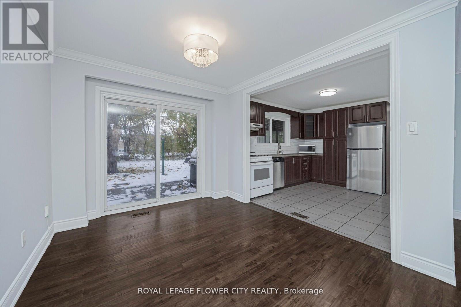 60 LEXINGTON AVENUE — photo 11