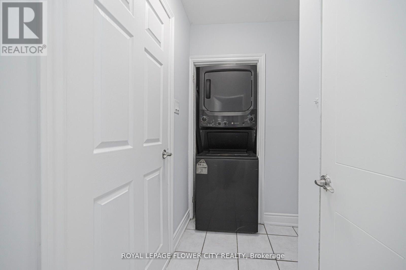 60 LEXINGTON AVENUE — photo 18