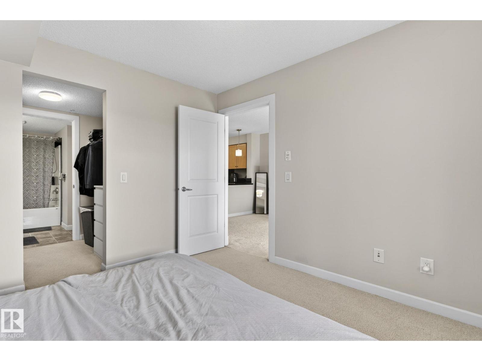 #307 3719 WHITELAW LN NW SW, Edmonton