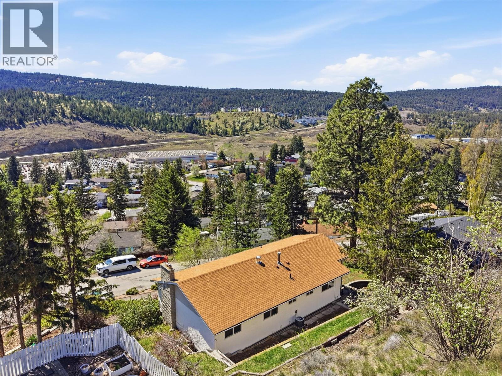 1572 MT DUFFERIN Drive - 39