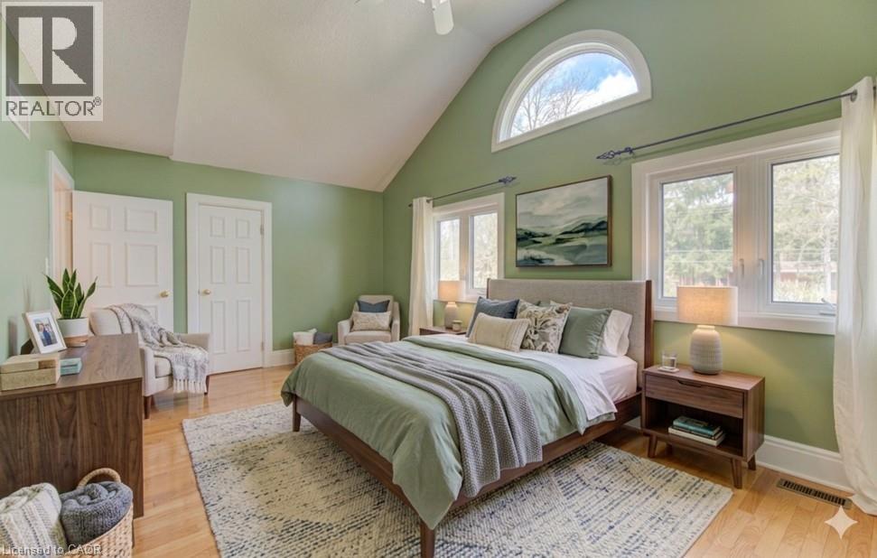 Vaulted ceiling with an arched transom window