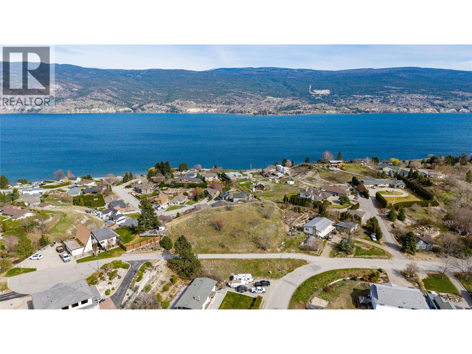 10767 Happy Valley Road, Summerland