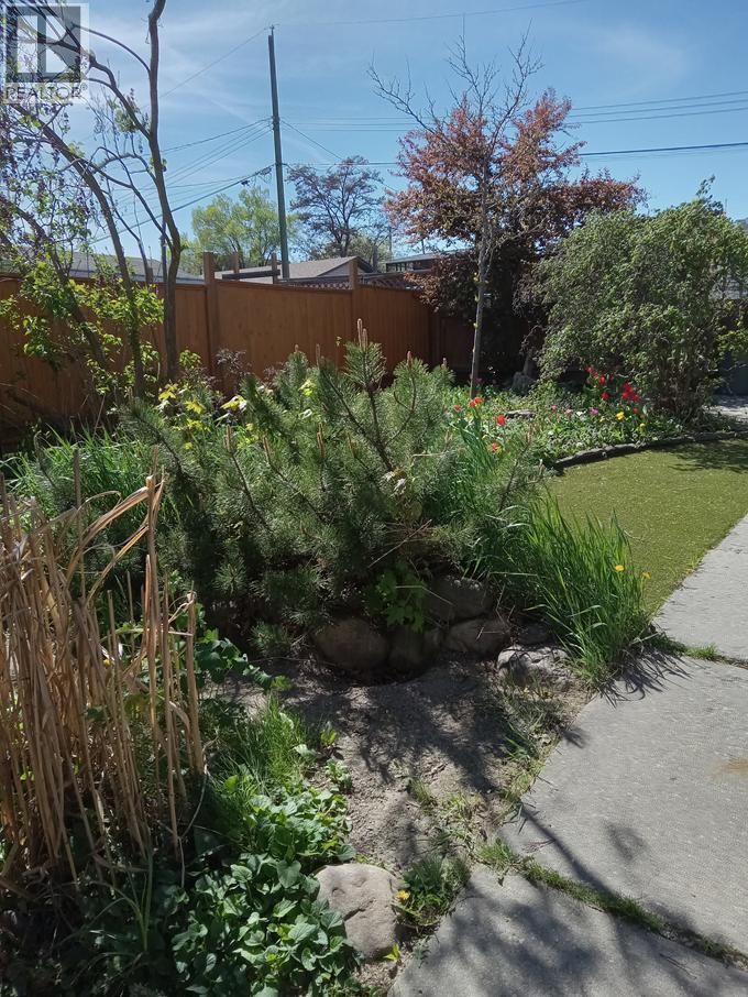 4208 33 Street, Vernon