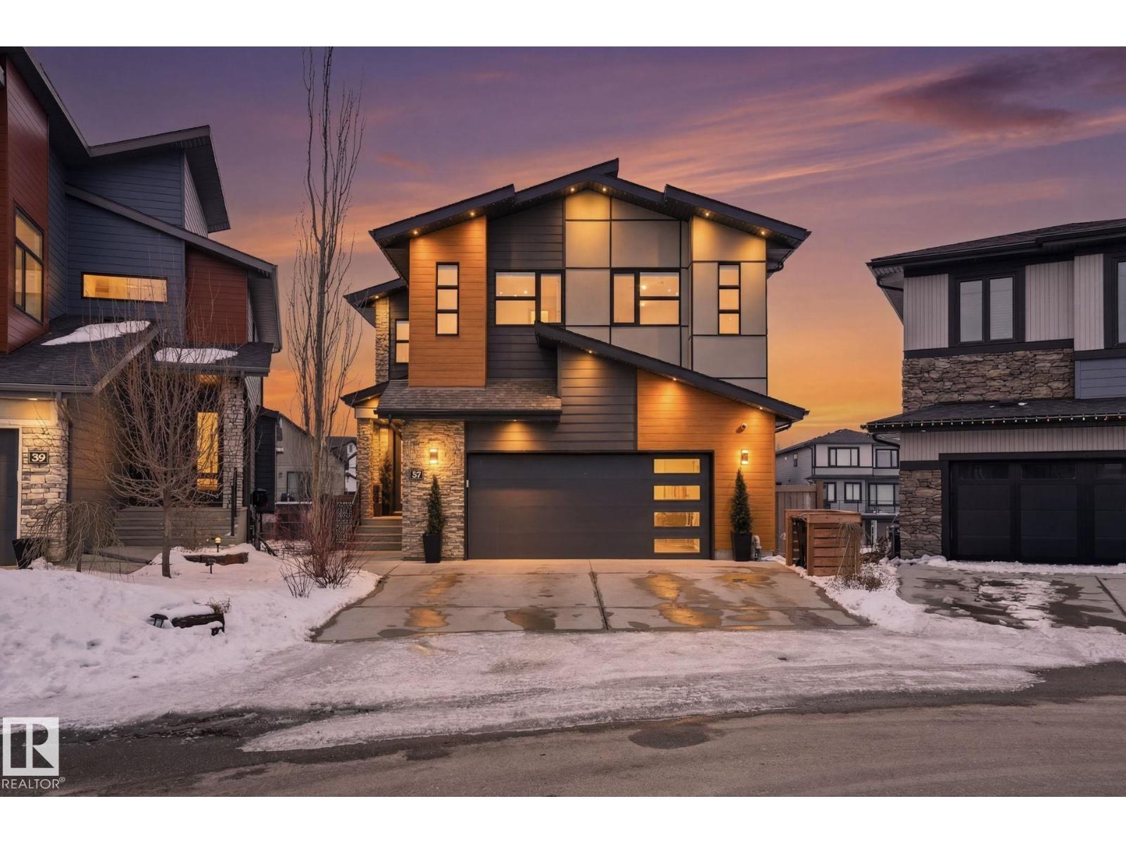 61 AMESBURY WD, Sherwood Park