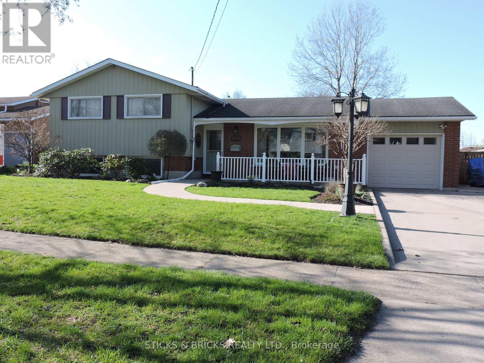 6762 CHERRYGROVE ROAD - 1