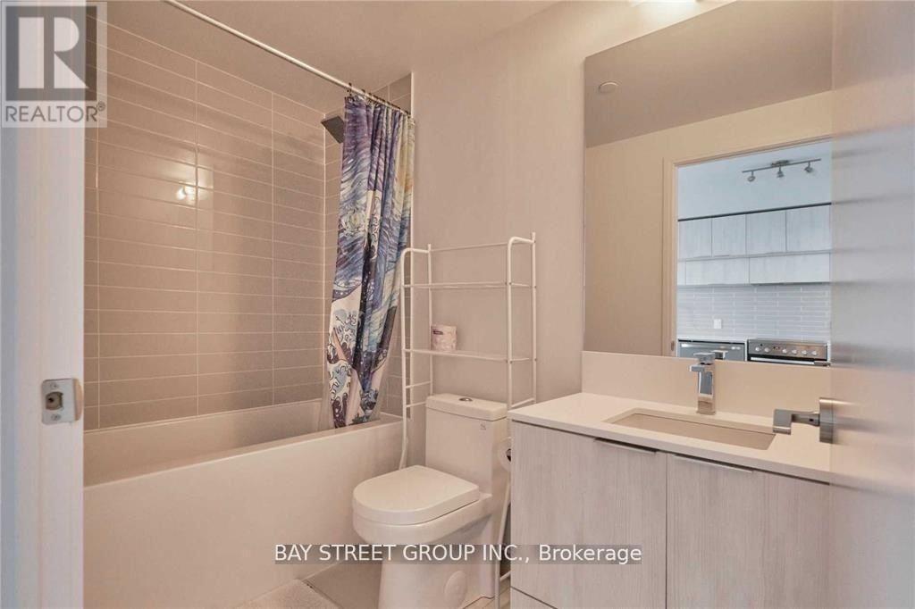 5203 - 181 DUNDAS STREET E, Toronto (Moss Park), Ontario, M5Z1A4 — Photo 7