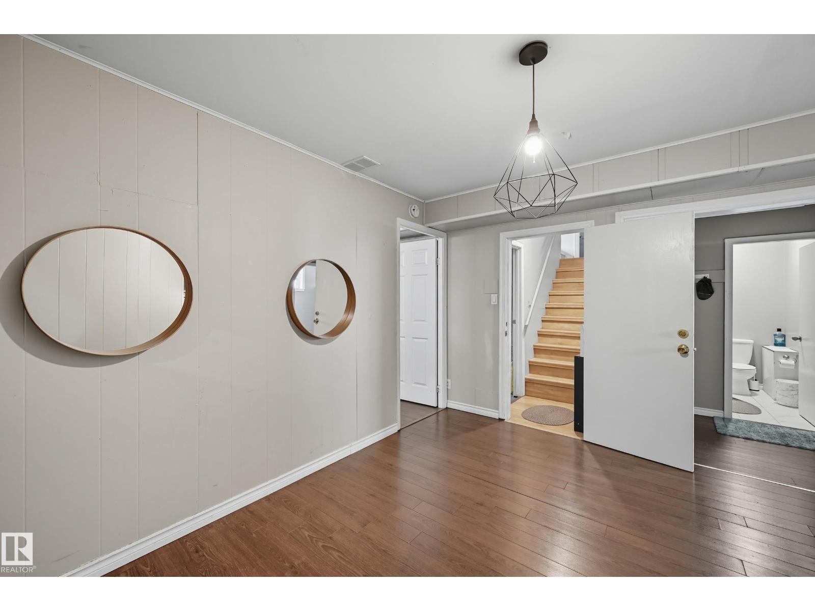 11908 71 ST NW, Edmonton