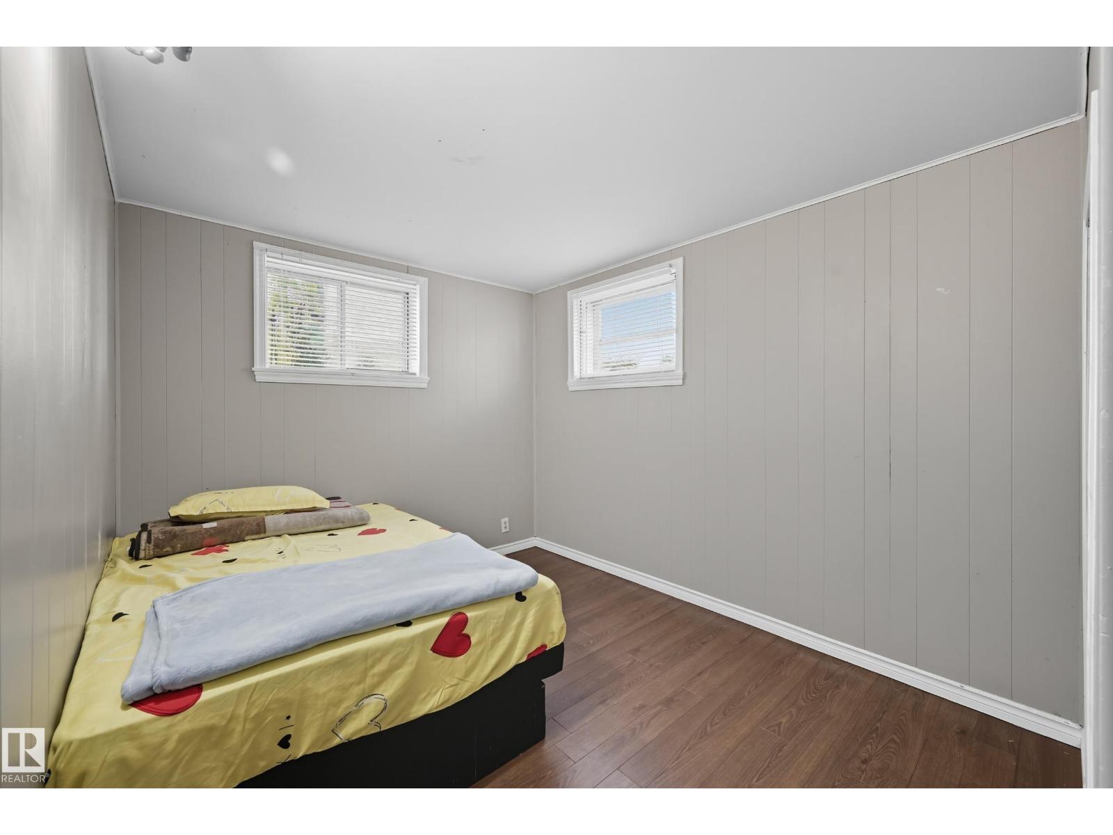 11908 71 ST NW, Edmonton