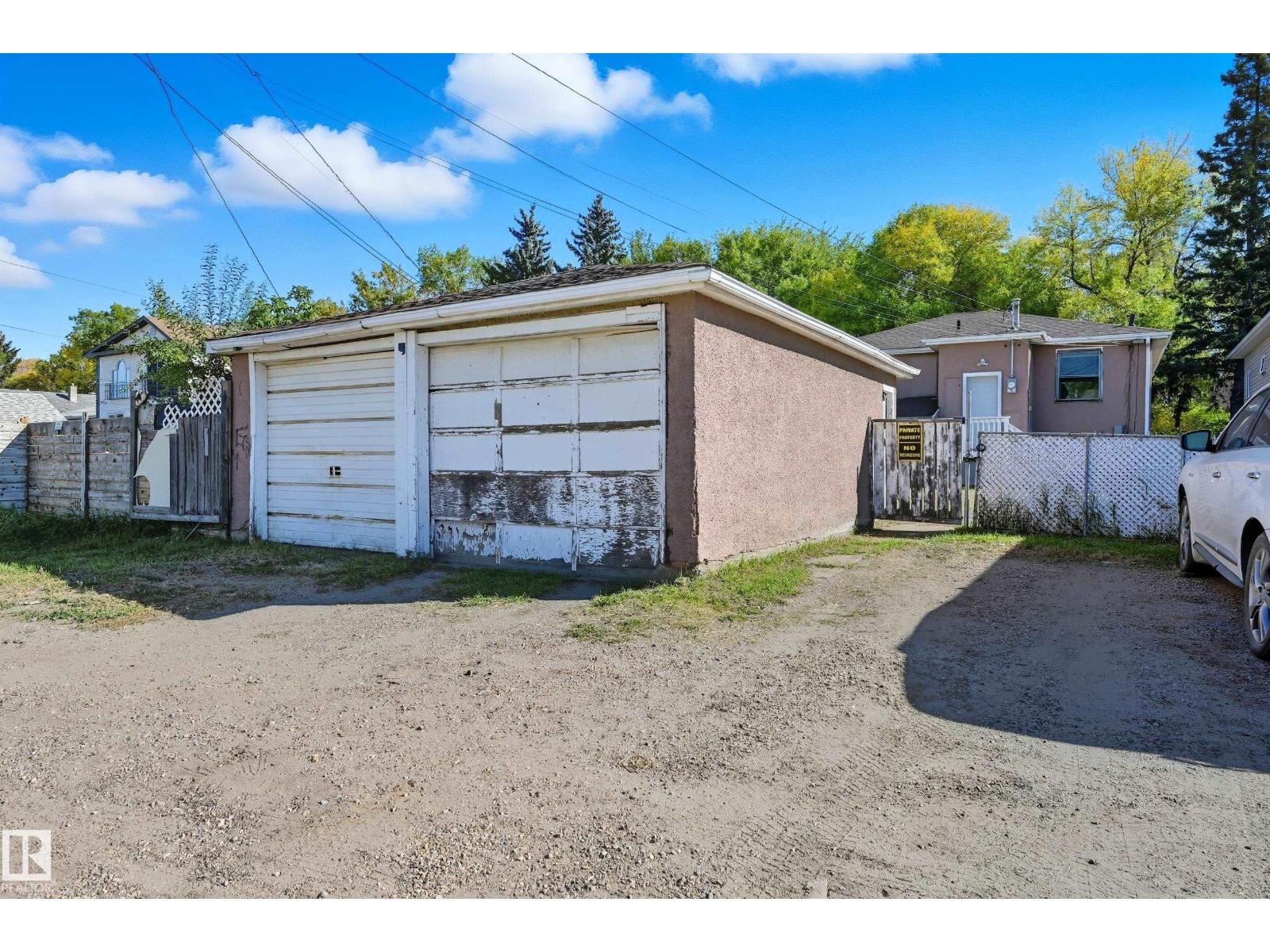 11908 71 ST NW, Edmonton