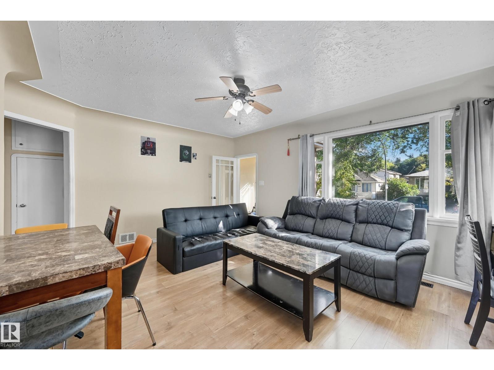 11908 71 ST NW, Edmonton