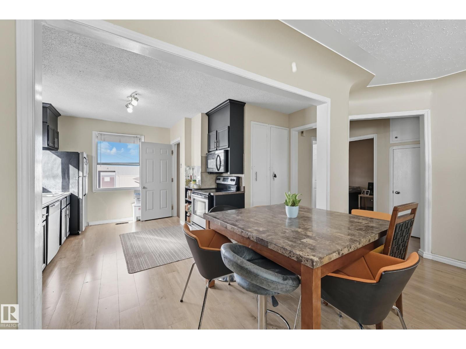 11908 71 ST NW, Edmonton