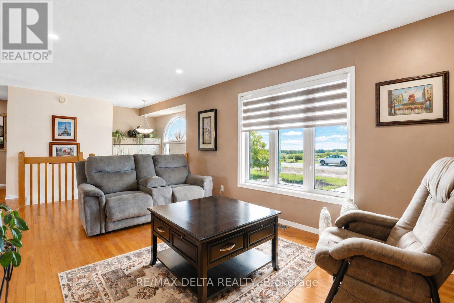 2031 DEVINE ROAD - 13