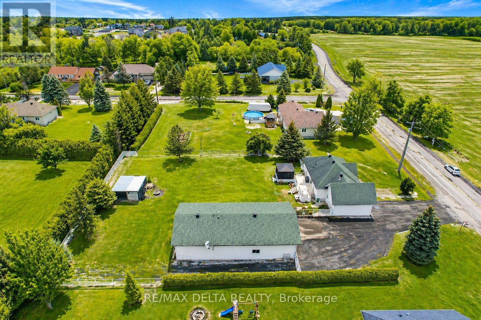 2031 DEVINE ROAD - 35