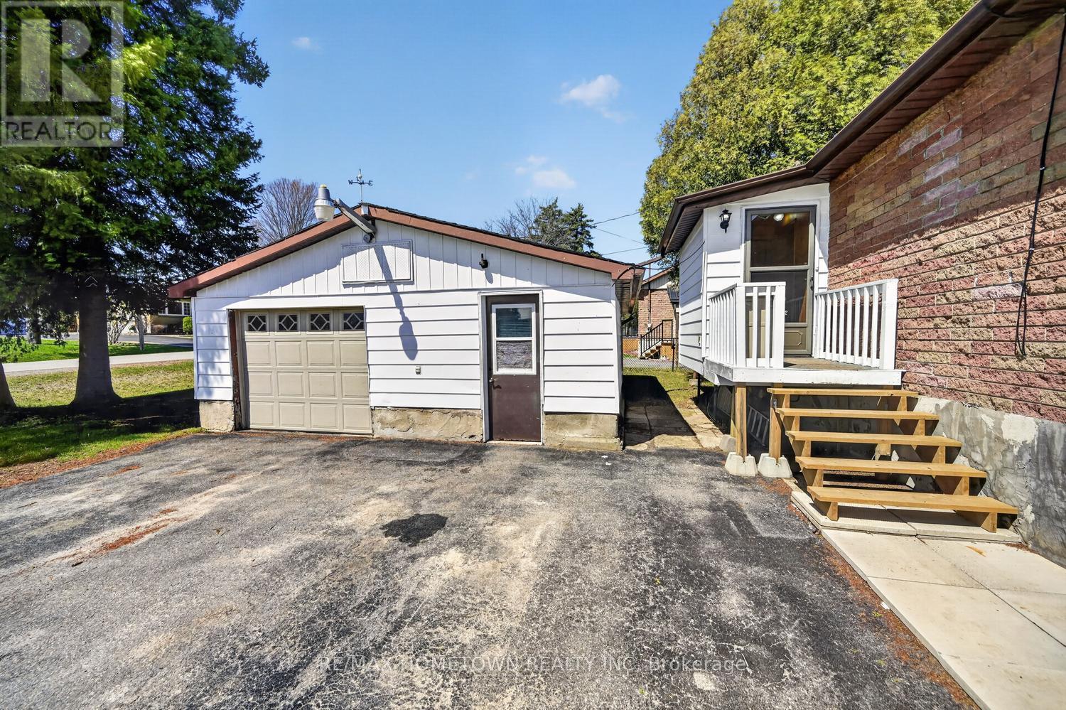 6 JANE STREET - 7