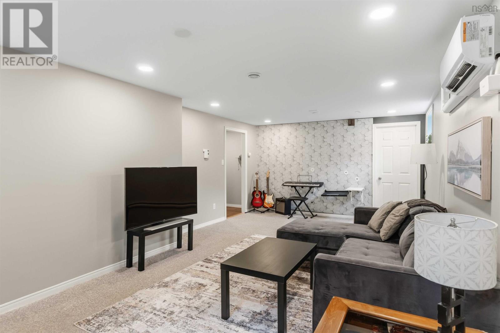 Property 18 of 21 of 108 Terra Nova Drive